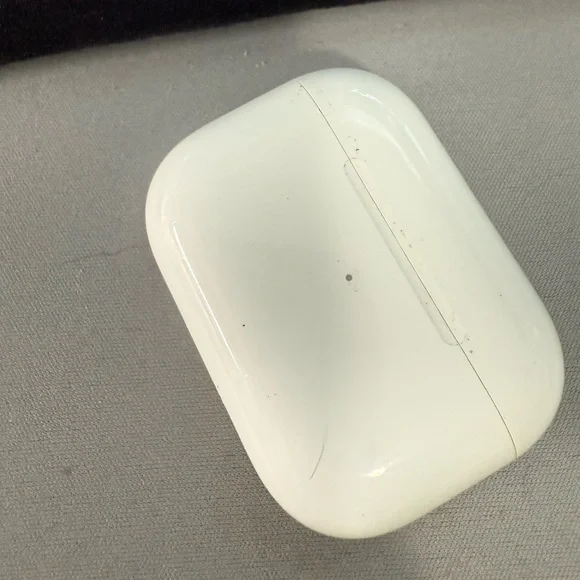 Apple air pro White Wireless Earbuds - Picture 3 of 5